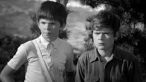 "Podróż za jeden uśmiech" – co się dzieje z dziecięcymi gwiazdorami