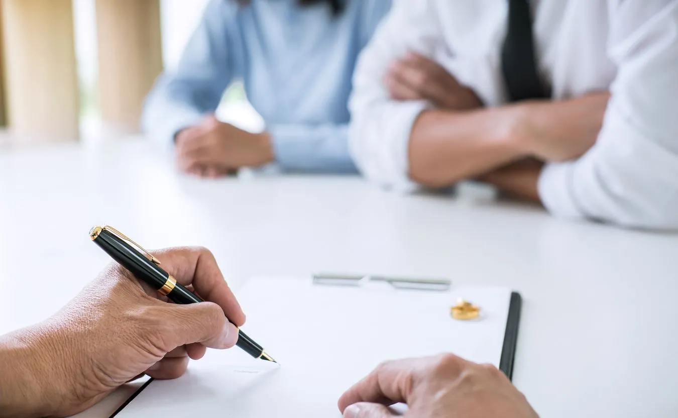 Specjalna sytuacja w prawie spadkowym: Kto dziedziczy po rozwodzie?