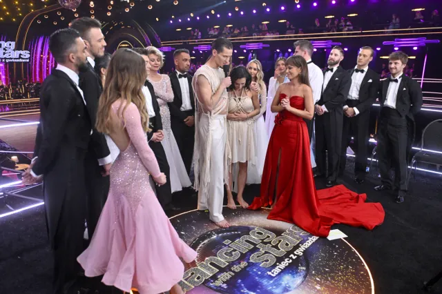 To sensacja. Gwiazdor, znany m.in. z komedii romantycznych, w "Tańcu z gwiazdami"