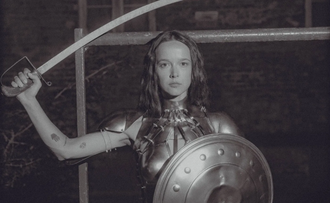 Brodka jako warszawska Syrenka. Tak zmierzyła się z utworem Ireny Santor