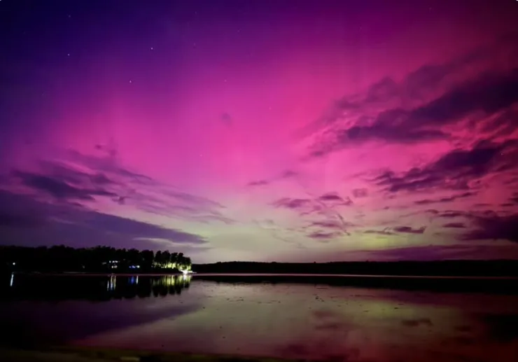 Alert zorzowy dla całej Polski! Kiedy oglądać niezwykłe zjawisko?