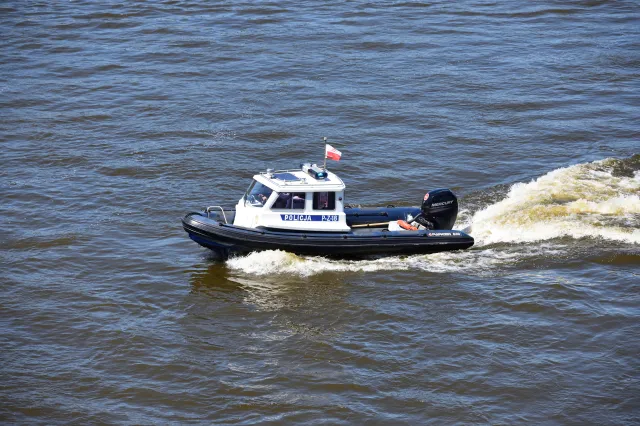 Reprezentant Polski martwy wyłowiony z rzeki. Policja bada okoliczności śmierci piłkarza