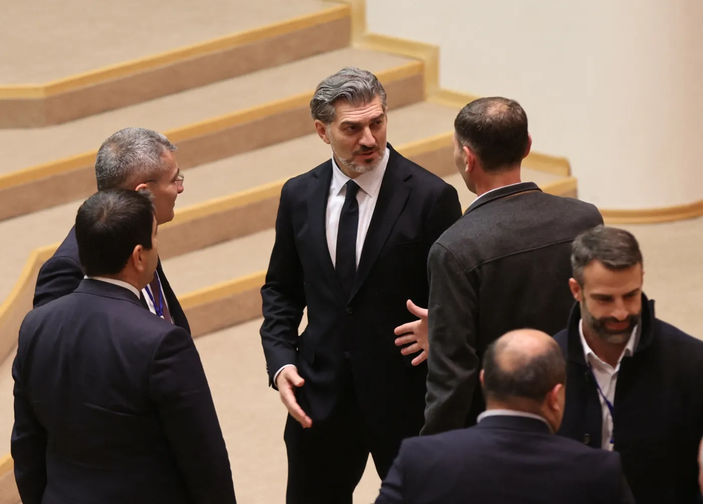 Gruzja ma nowego prezydenta. Gorąco na ulicach, trwają protesty