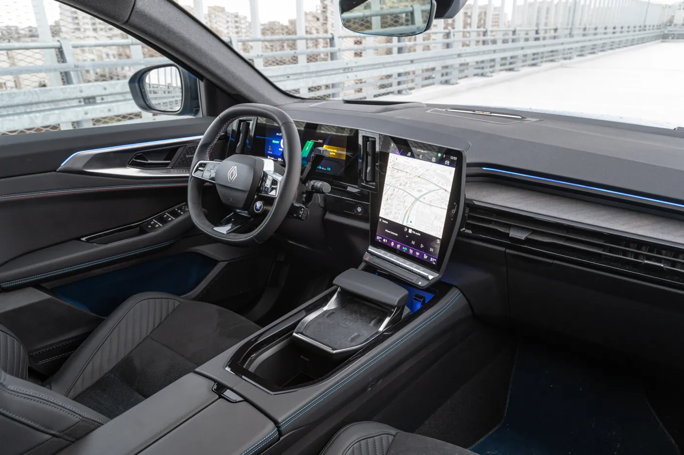 Renault Rafale E-Tech full hybrid 200