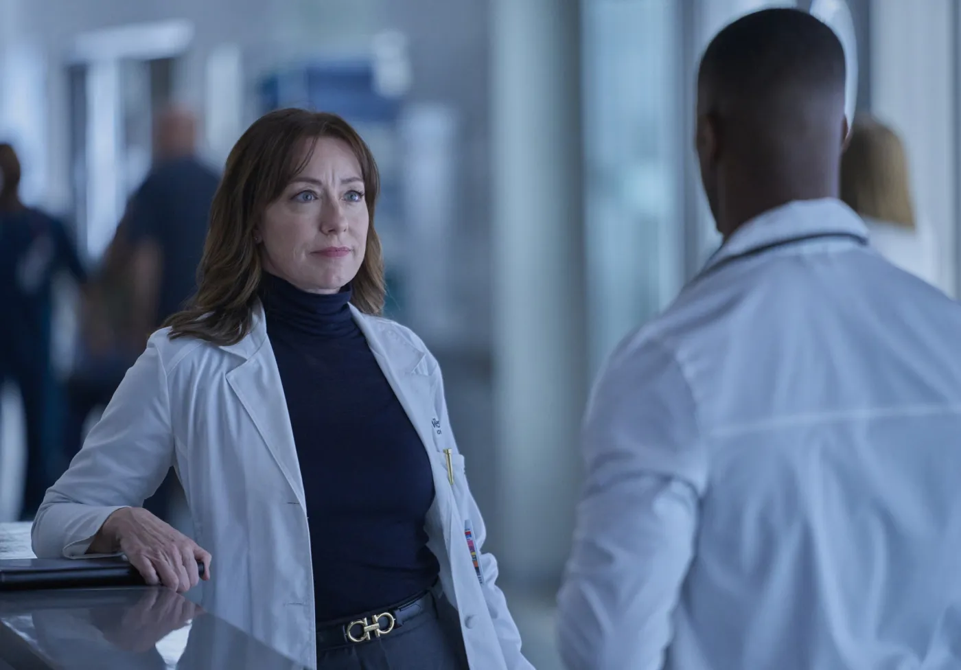 Molly Parker w serialu "Doktor Larsen"