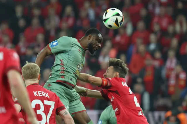 Jagiellonia nie traci kontaktu z Lechem i Rakowem. Jak odpowie Legia?