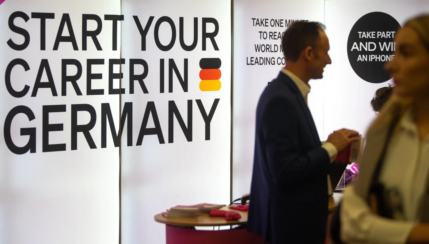 Tyle zarabia teraz przeciętny Niemiec. To trzy razy więcej niż Polak