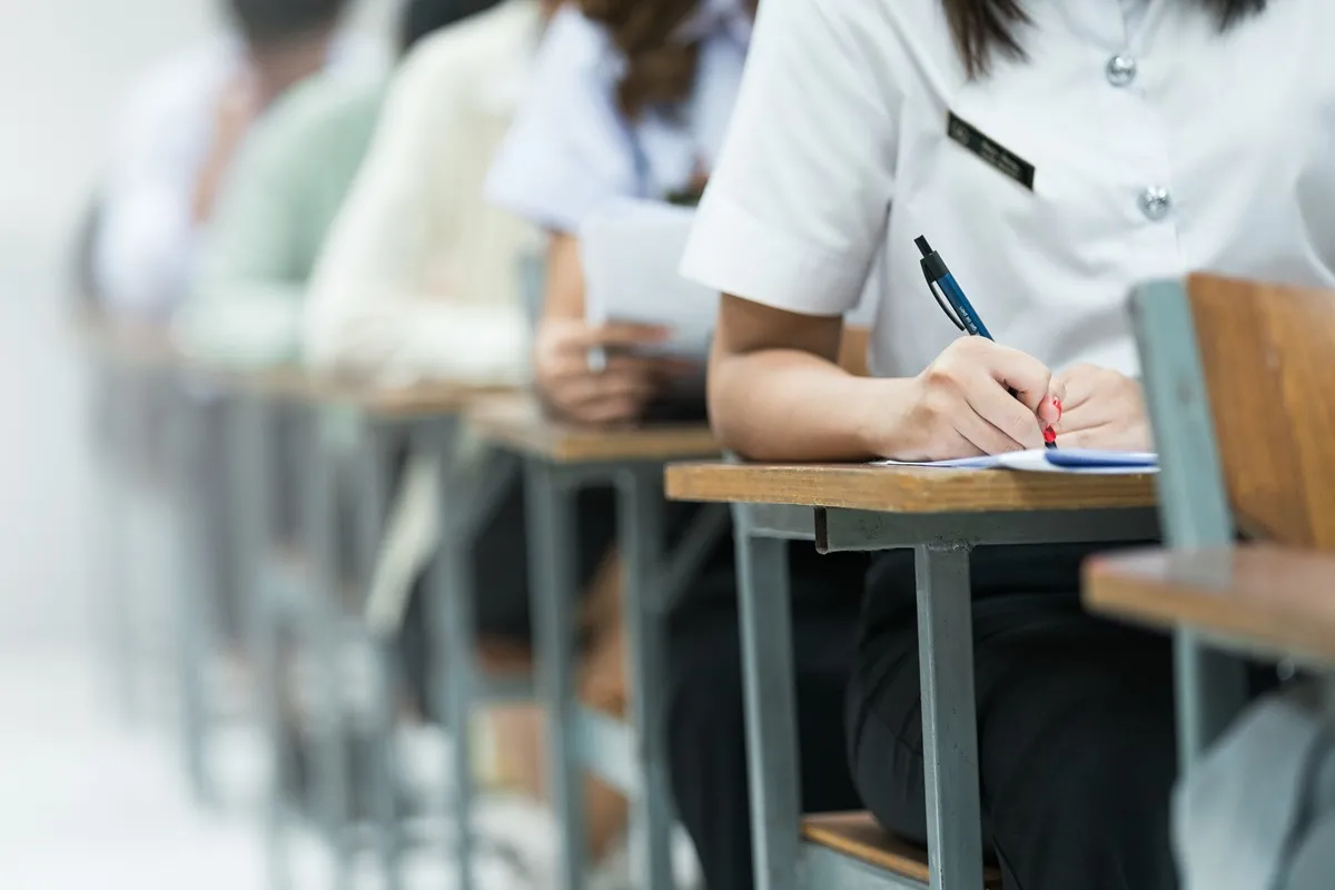 Wyniki egzaminu ósmoklasisty 2026: Średnie oceny z matematyki, polskiego i języków obcych