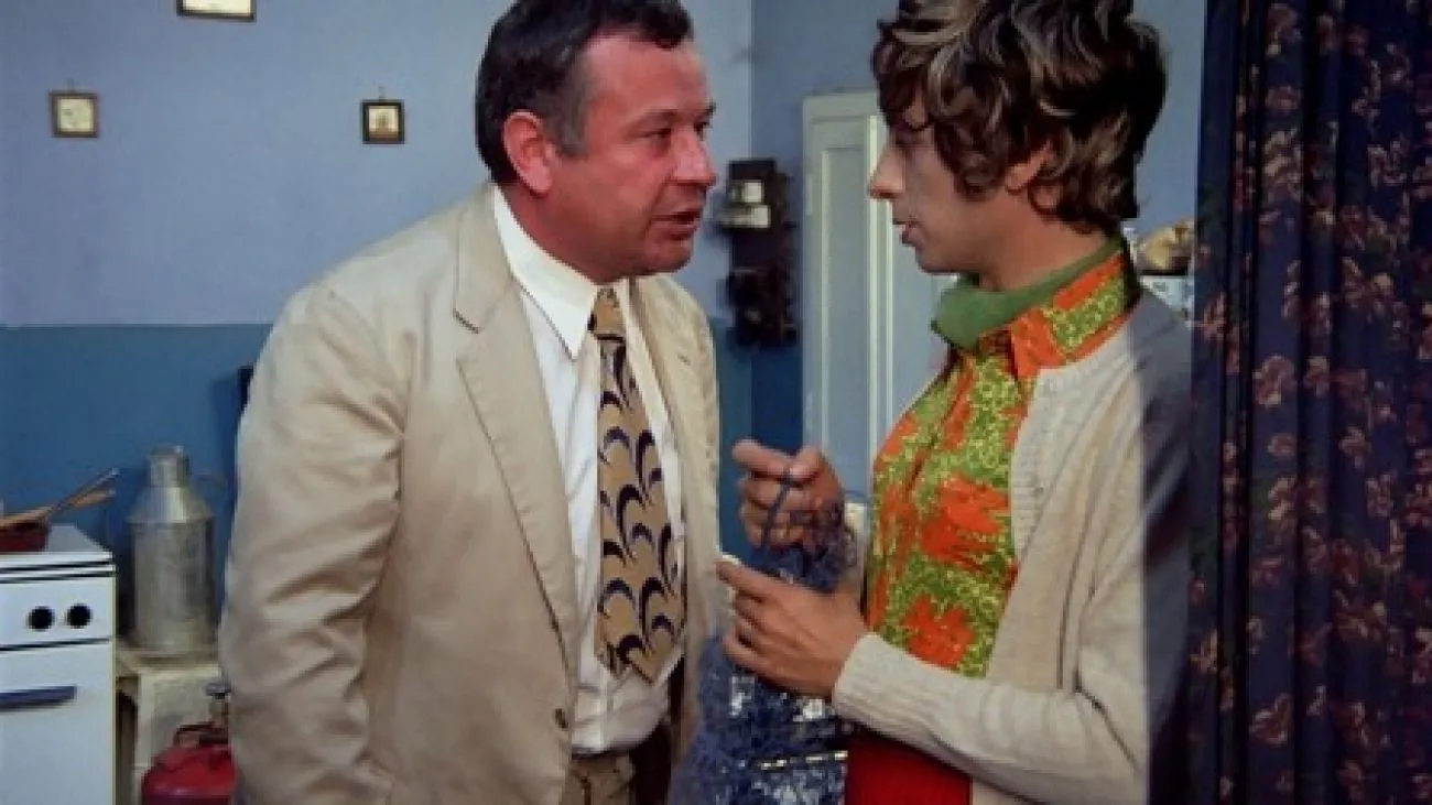 To nie Wojciech Pokora miał grać Marysię w kultowej komedii Barei. Reżyser widział w tej roli dwóch innych aktorów