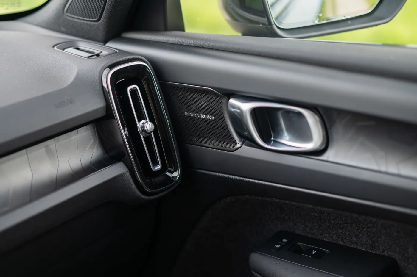 Volvo EX40 Performance Black Edition