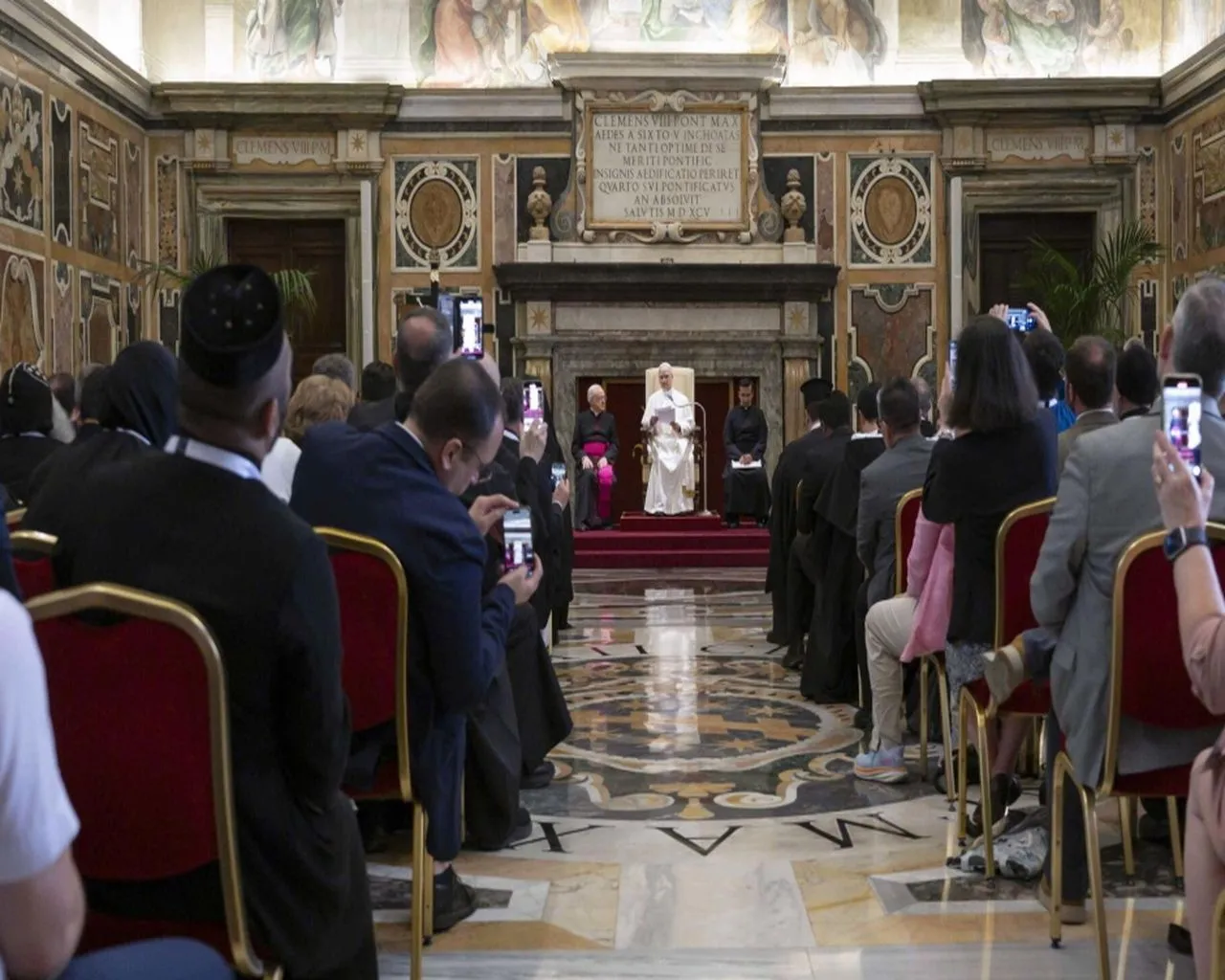 Rewolucja ws. Wielkanocy? Historyczny ruch papieża