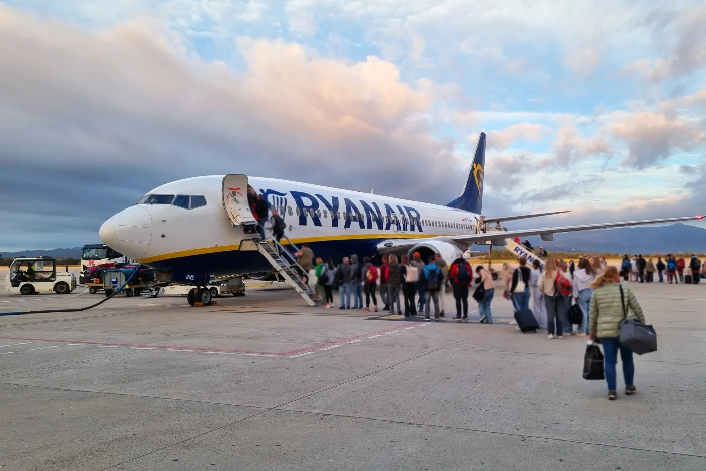 Ryanair się ugiął. Wprowadza zmiany ws. bagażu podręcznego