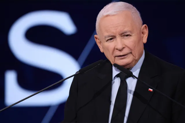 Telus i Romanowski zawieszeni. Kaczyński reaguje po ujawnieniu sprzedaży ziemi pod CPK