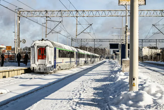 Zima paraliżuje Polskę. Szkoły zawieszają zajęcia