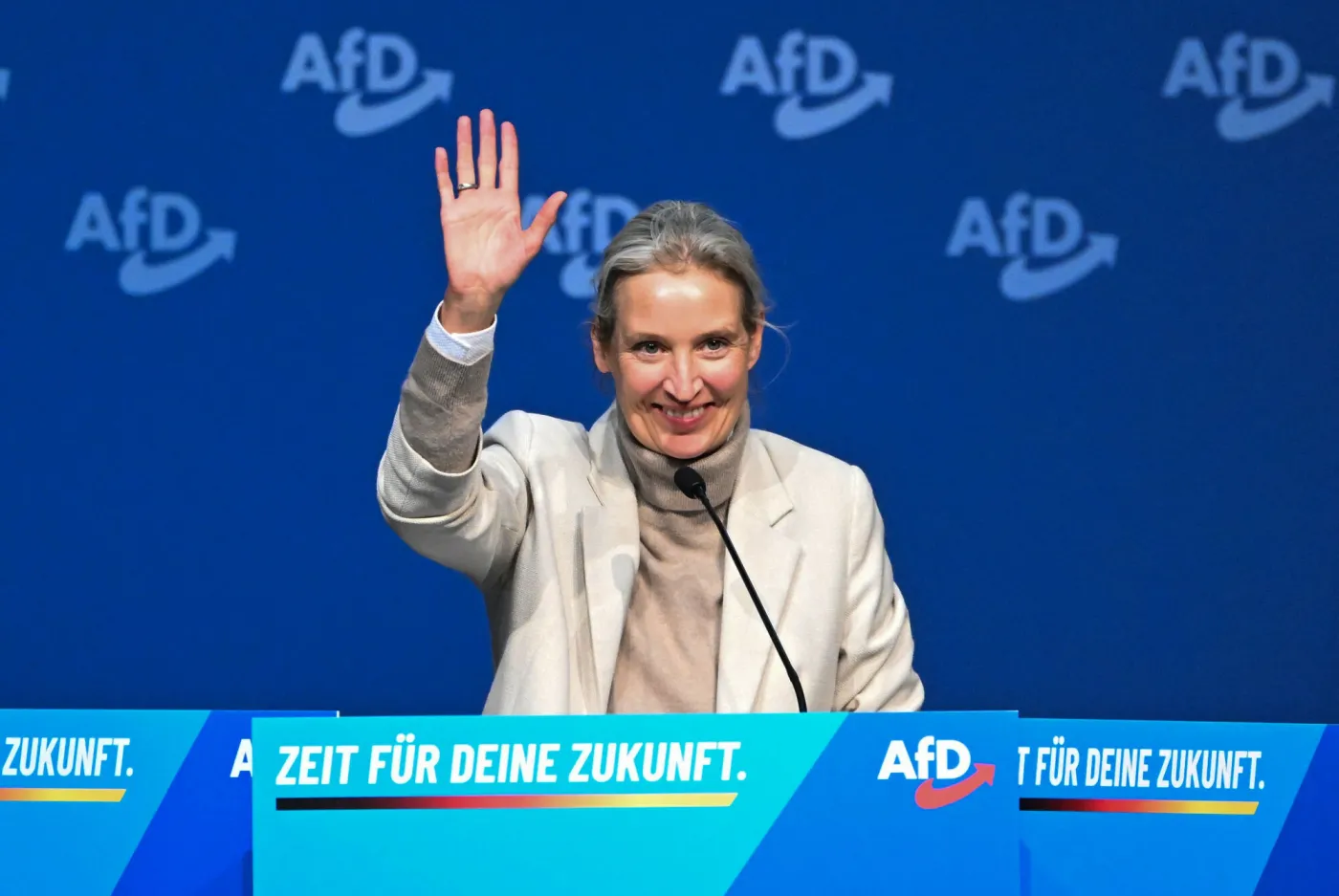 Niemieccy radykałowie weszli do mainstreamu. "To może wywołać napięcia z Polską"