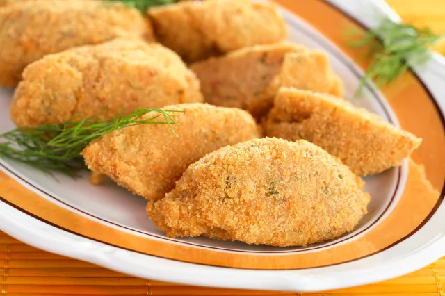 Pyszny obiad na sobotę. Podajemy przepis, Ty gotujesz. Obłędnie chrupiące krokiety z tuńczykiem