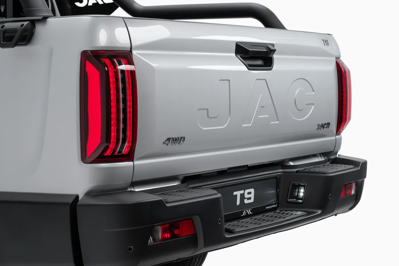 jac-t9-39078494.jpg