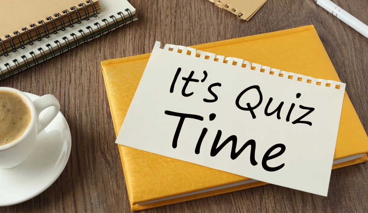 QUIZ do porannej kawy. Te 12 szybkich pytań rozbudzi i rozgrzeje twój umysł bardziej, niż kofeina. Chcesz się przekonać?