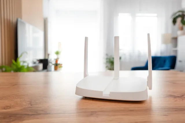 Nowy trend. Coraz więcej osób wyłącza router na noc. Co daje takie rozwiązanie?