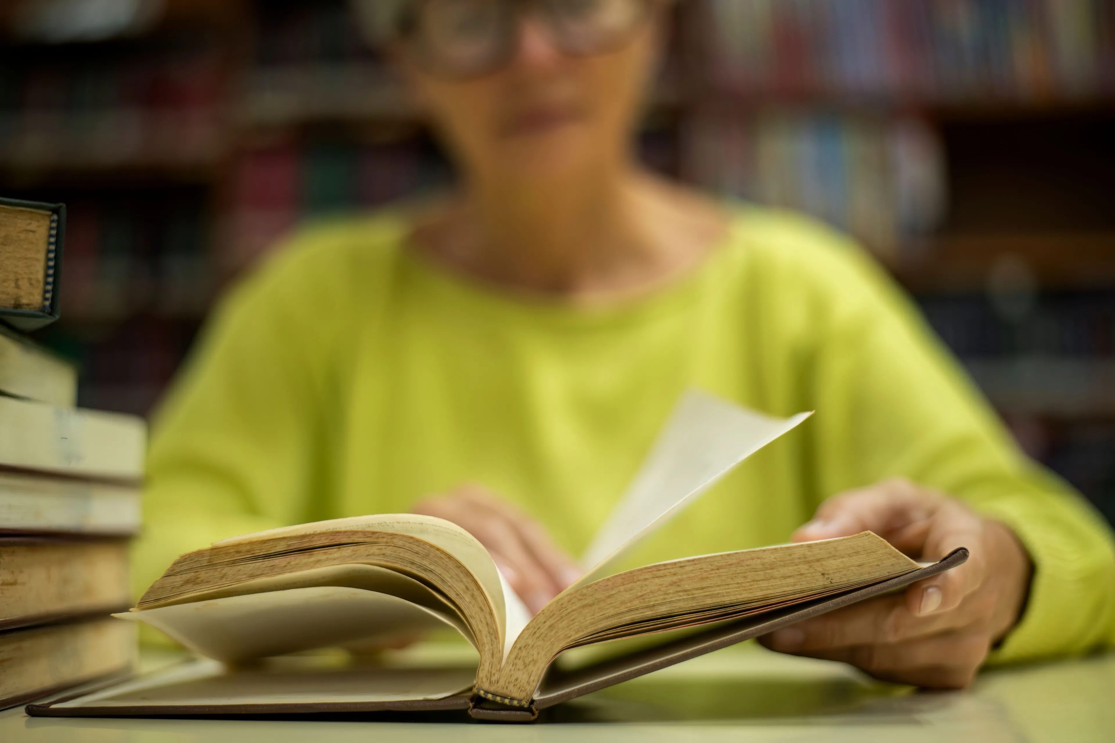 Myślisz, iż znasz się na literaturze? Oto QUIZ dla prawdziwych moli książkowych. 10/10 dla oczytanych