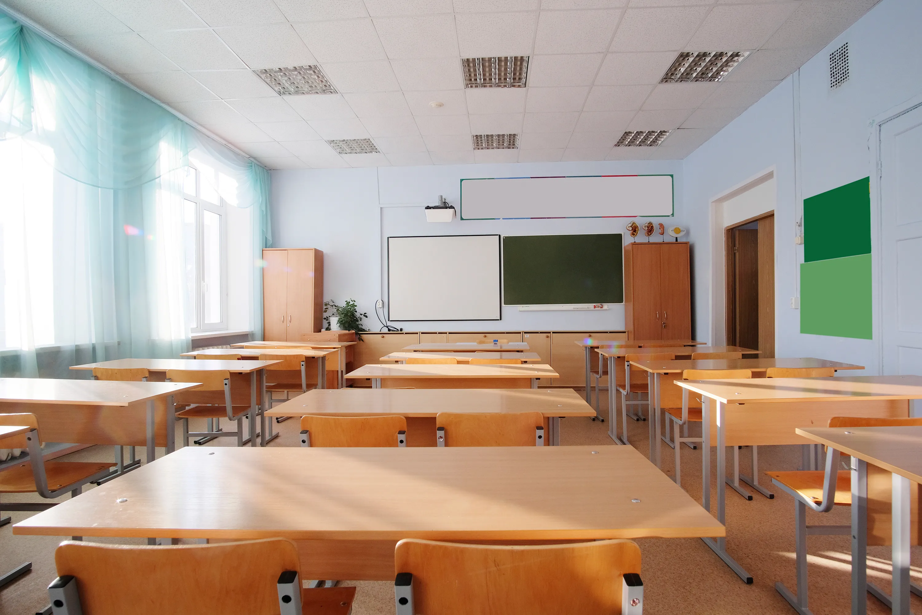 Nowelizacja: Kurator nie może zgodzić się na likwidację szkoły zza biurka