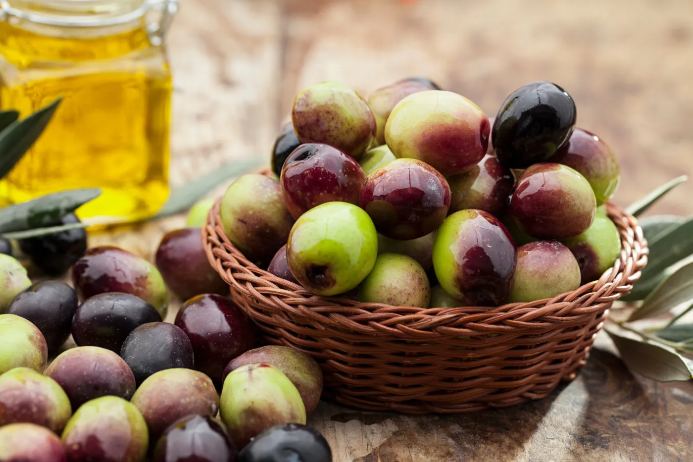 Wystarczy 25 gramów oliwek dziennie, by obniżyć poziom złego cholesterolu i zmniejszają ryzyko miażdżycy