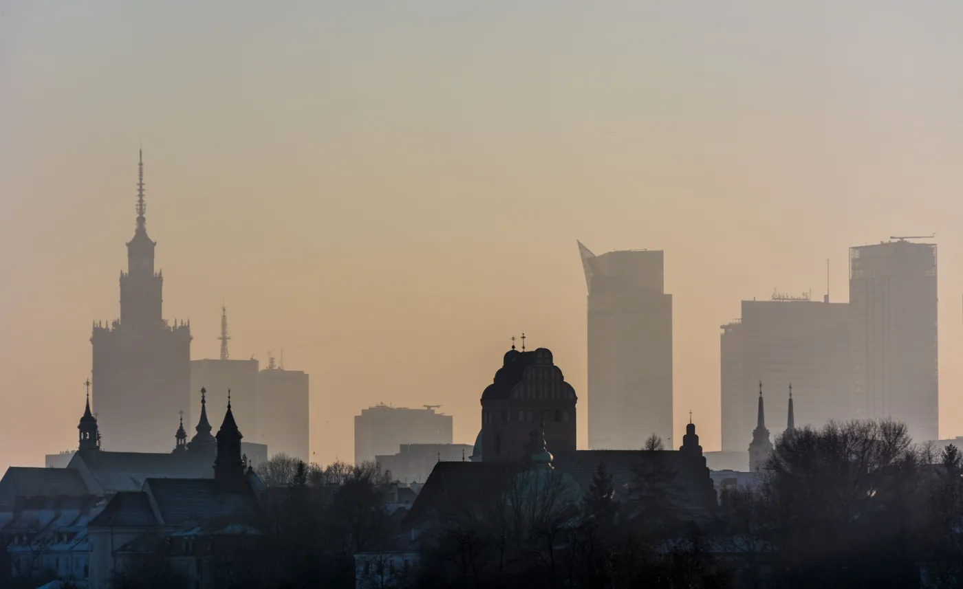 Polska płaci fortunę za swój dług. Alarmujące dane Eurostatu