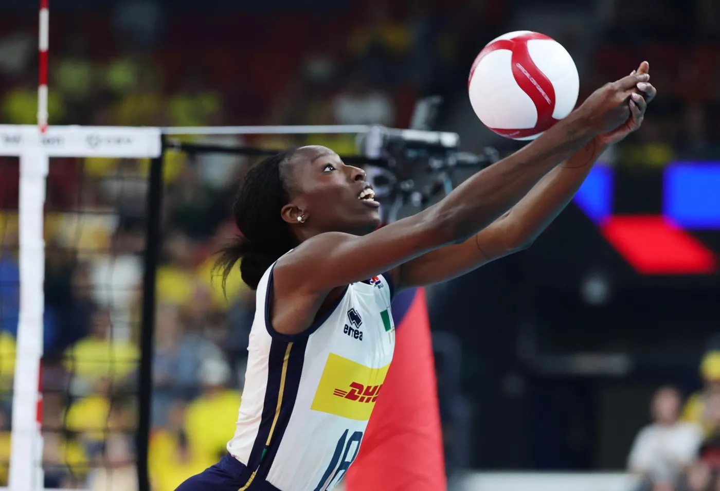 reprezentantka-wloch-paola-ogechi-egonu-39233227.jpg