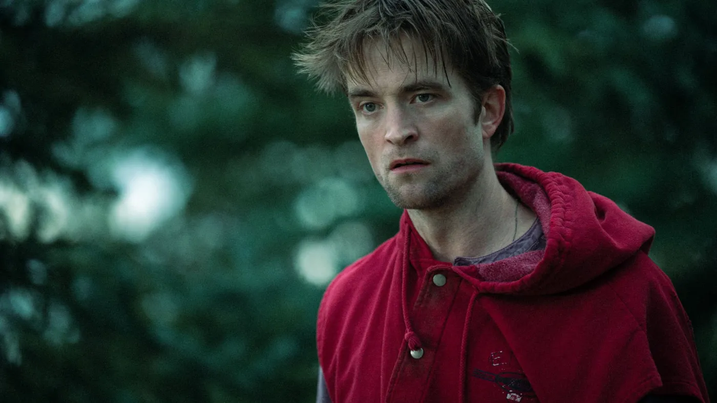 Robert Pattinson w filmie "Zgiń, kochanie"