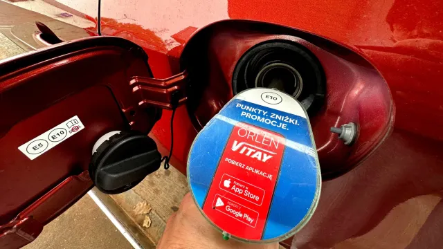 Po poniedziałku kierowcy obudzą się w nowej rzeczywistości. Od 3 listopada tyle zapłacisz za benzynę 95, LPG i diesla. Mamy najnowsze zestawienie