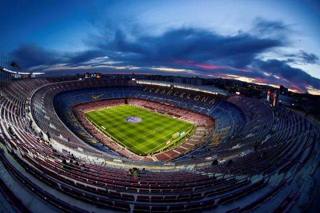 Liga hiszpańska: Przez dwa tygodnie mecze przy pustych trybunach