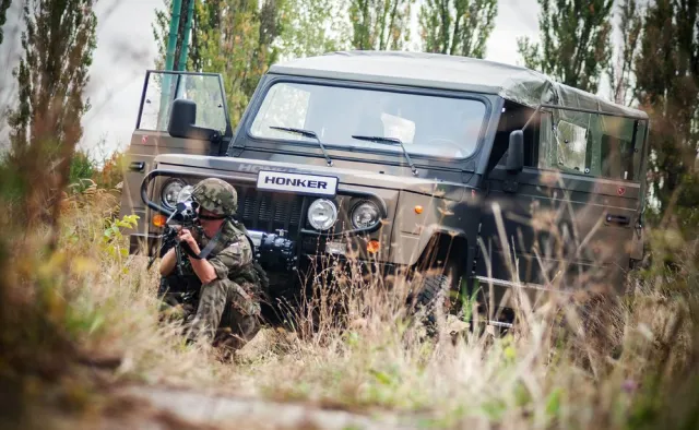 MON unieważniło przetarg na nowe samochody dla wojska. Co poszło nie tak?