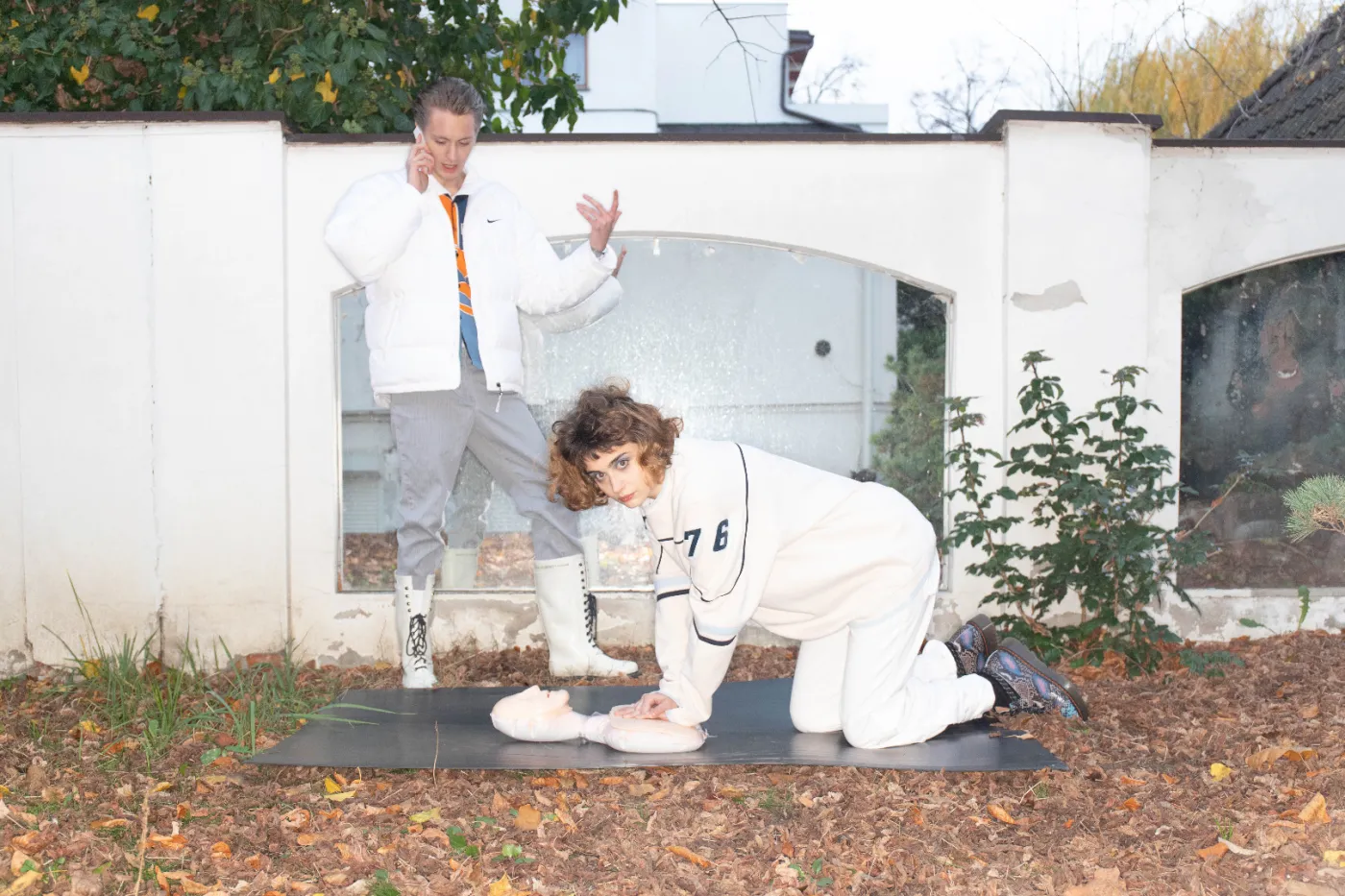 Coals po polsku, czyli posłuchaj "Plum"