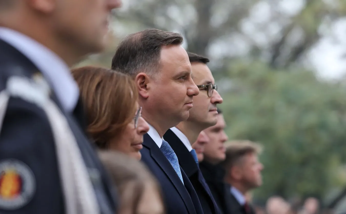 Kandydaci i kandydatka na prezydenta powinni odbyć dwutygodniową kwarantannę [FELIETON]