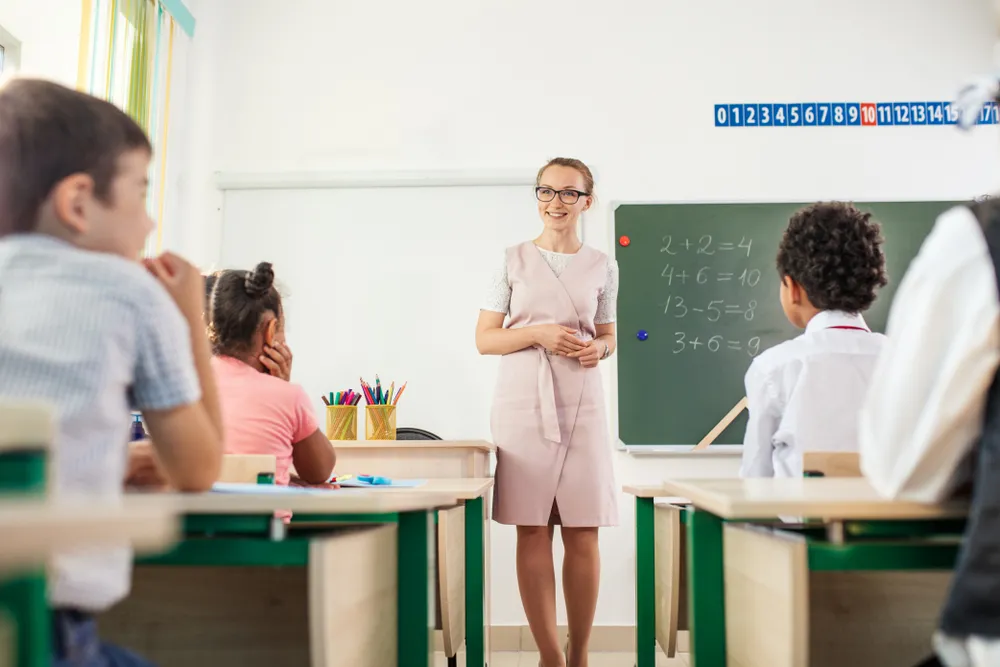 Stanisławek miał rację? Polscy uczniowie migrują przed reformą edukacji za granicę