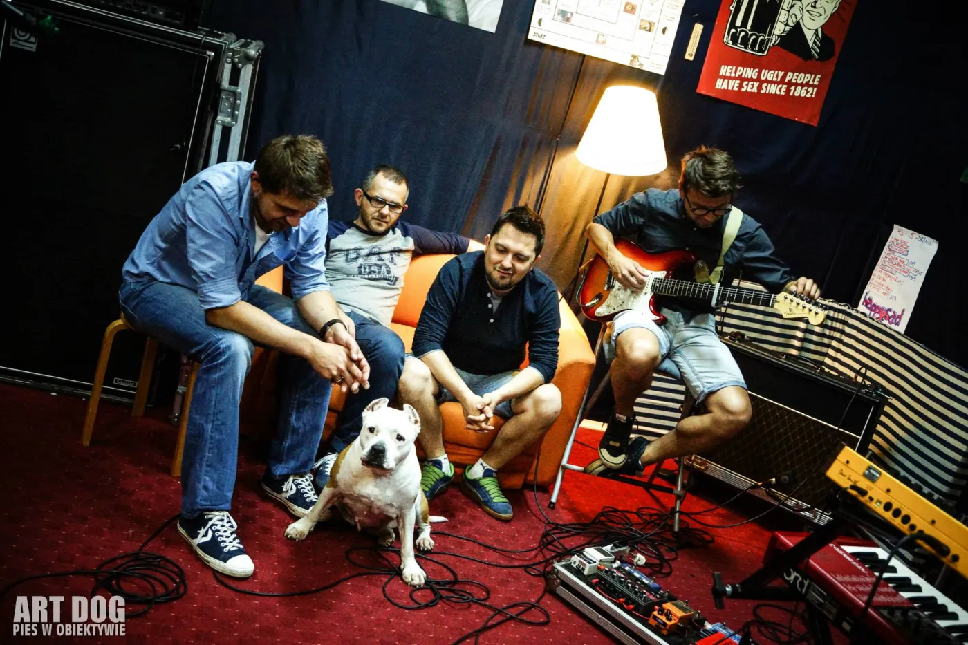 Dokument o Happysad "Seria nieprawdopodobnych zdarzeń" online #zostańwdomu