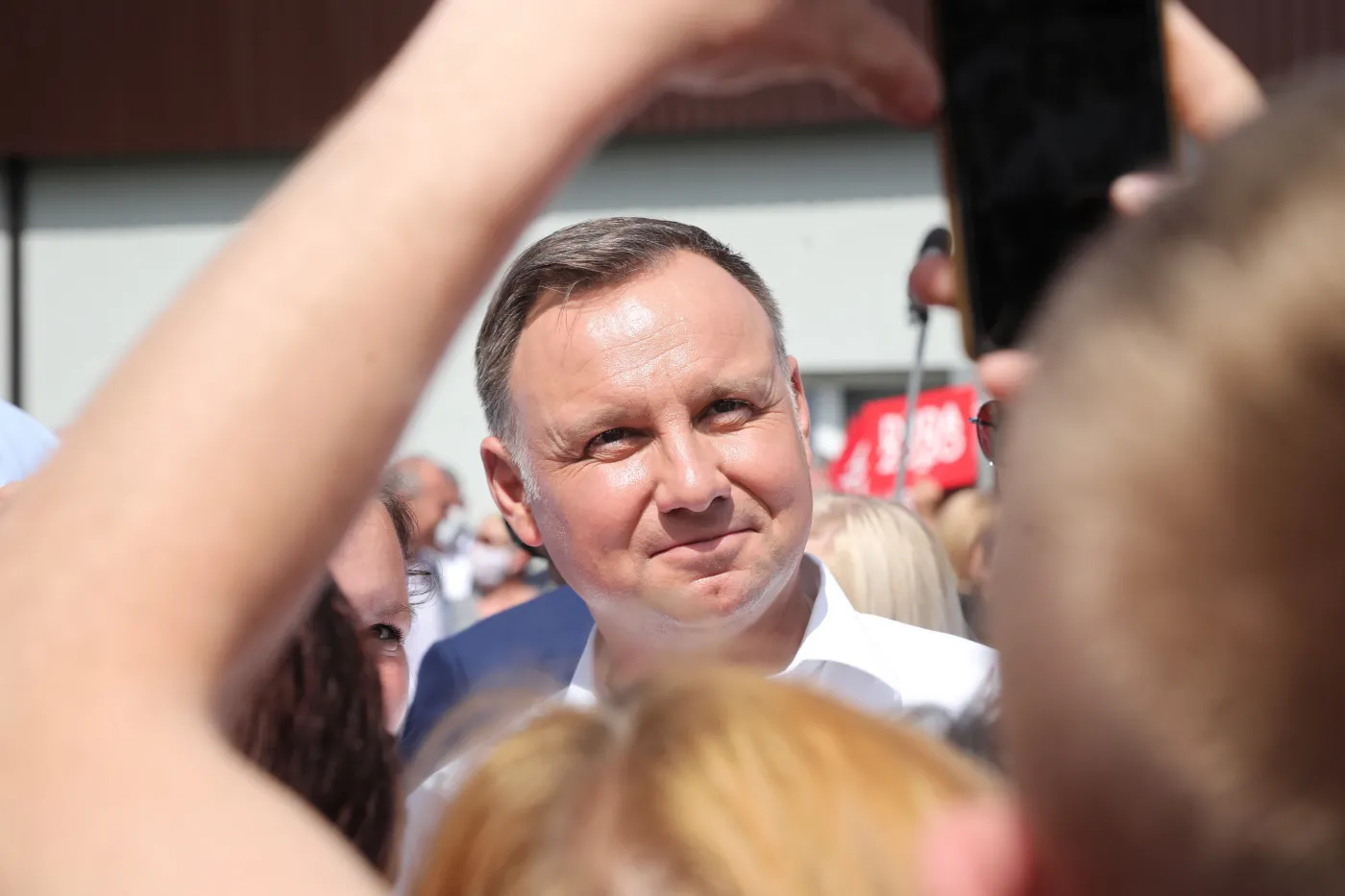 Tajny plan PiSu? "Nie ma i nie było planów wprowadzenia stanu wyjątkowego"