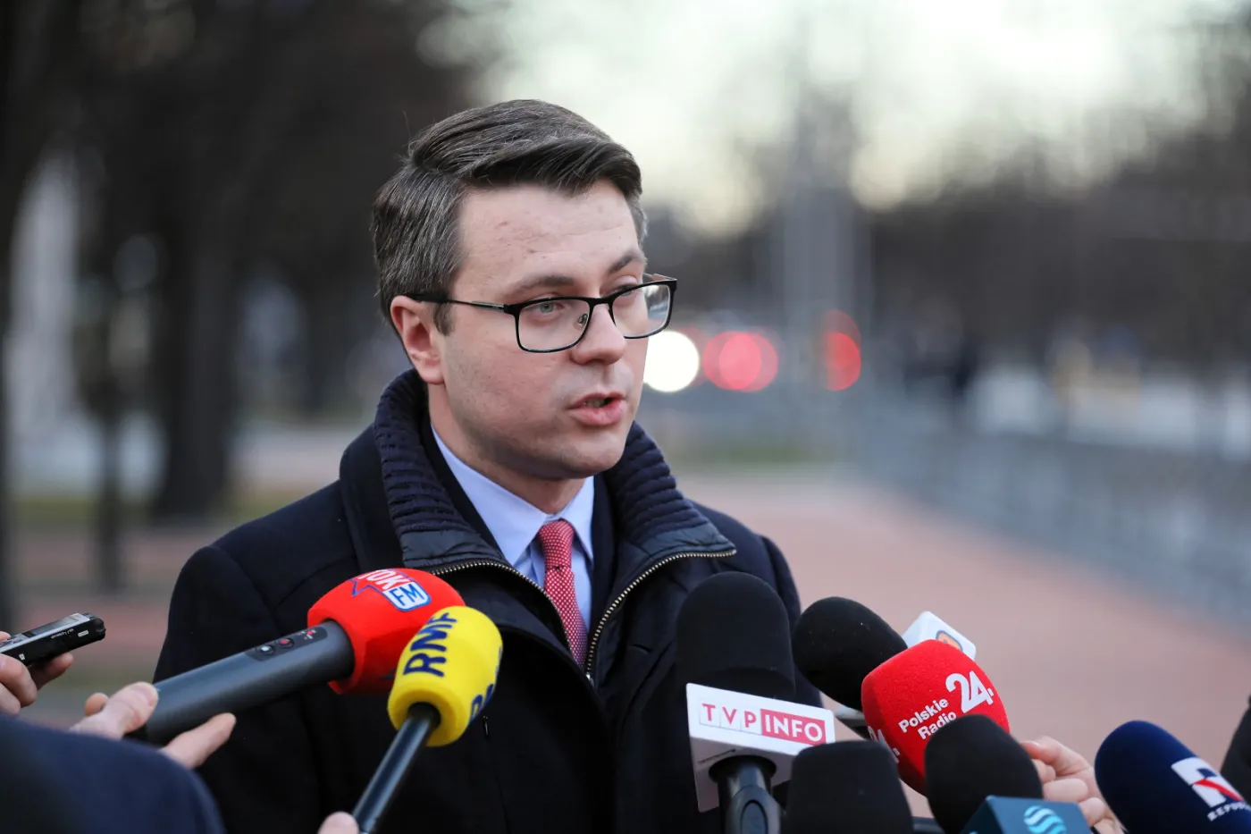 Müller: Potrzebne szybkie odcięcie Rosji od systemu SWIFT, zamknięcie NS1 i NS2