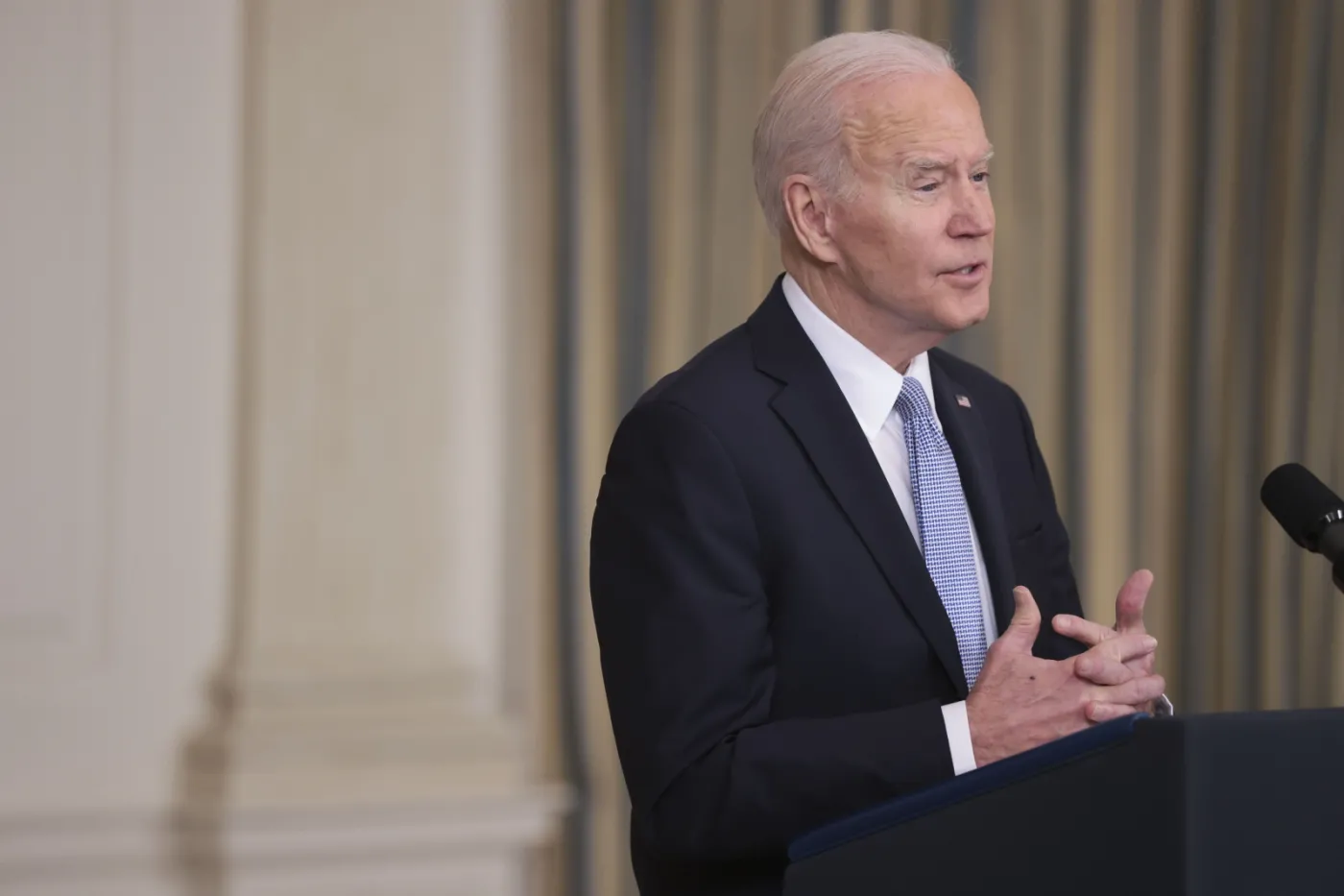 Biden: Bezrobocie w USA spada w rekordowo szybkim tempie