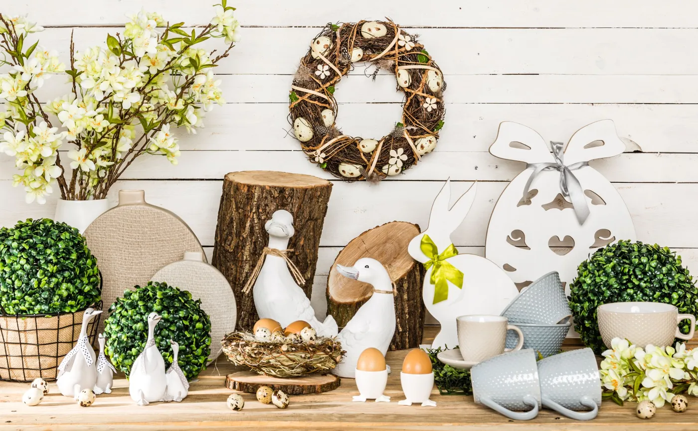 Rozliczenie pracy w święta i Wielką Sobotę 2026. Ile wynosi dodatek i komu przysługuje dzień wolny?