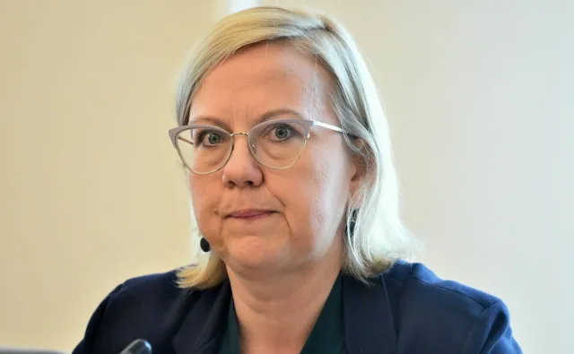 Minister Moskwa: Wysokie zasolenie Odry mogło aktywować substancje toksyczne w wodzie lub osadzie dennym