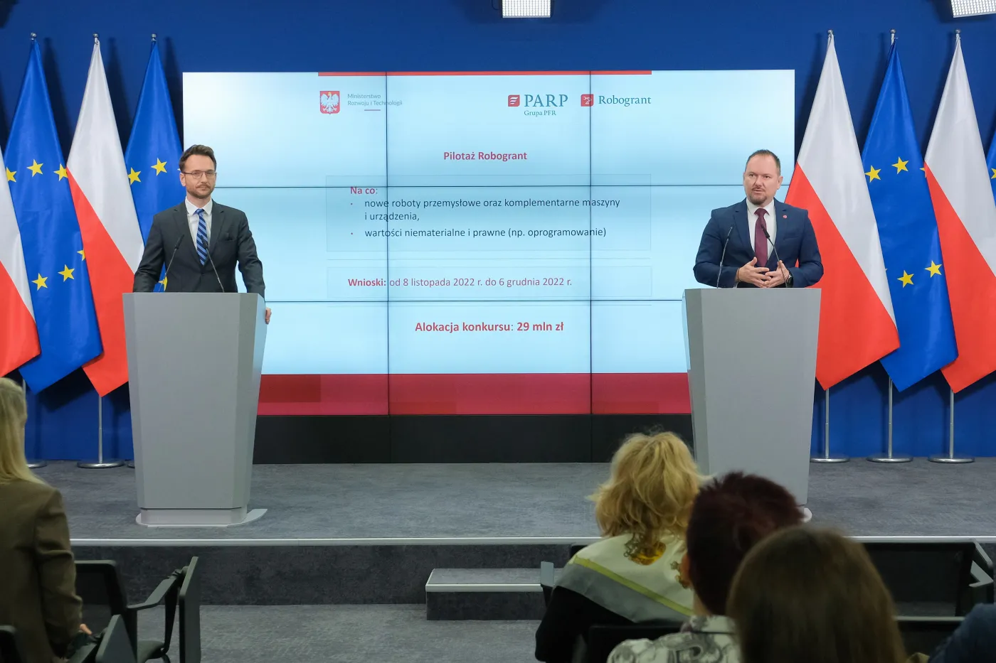 MRiT: 29 mln zł na robotyzację branży meblarskiej