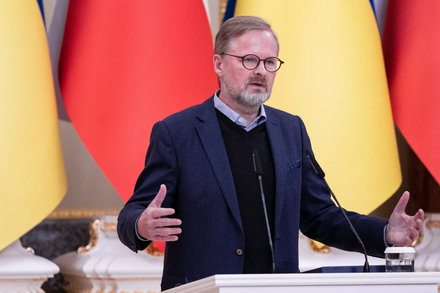 Fiala: Przy rozważaniu dalszych sankcji przeciw Rosji trzeba zwrócić uwagę na rolę Białorusi