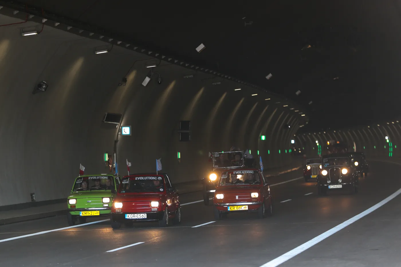 Otwarto tunel drogowy w ciągu Zakopianki [ZDJĘCIA]