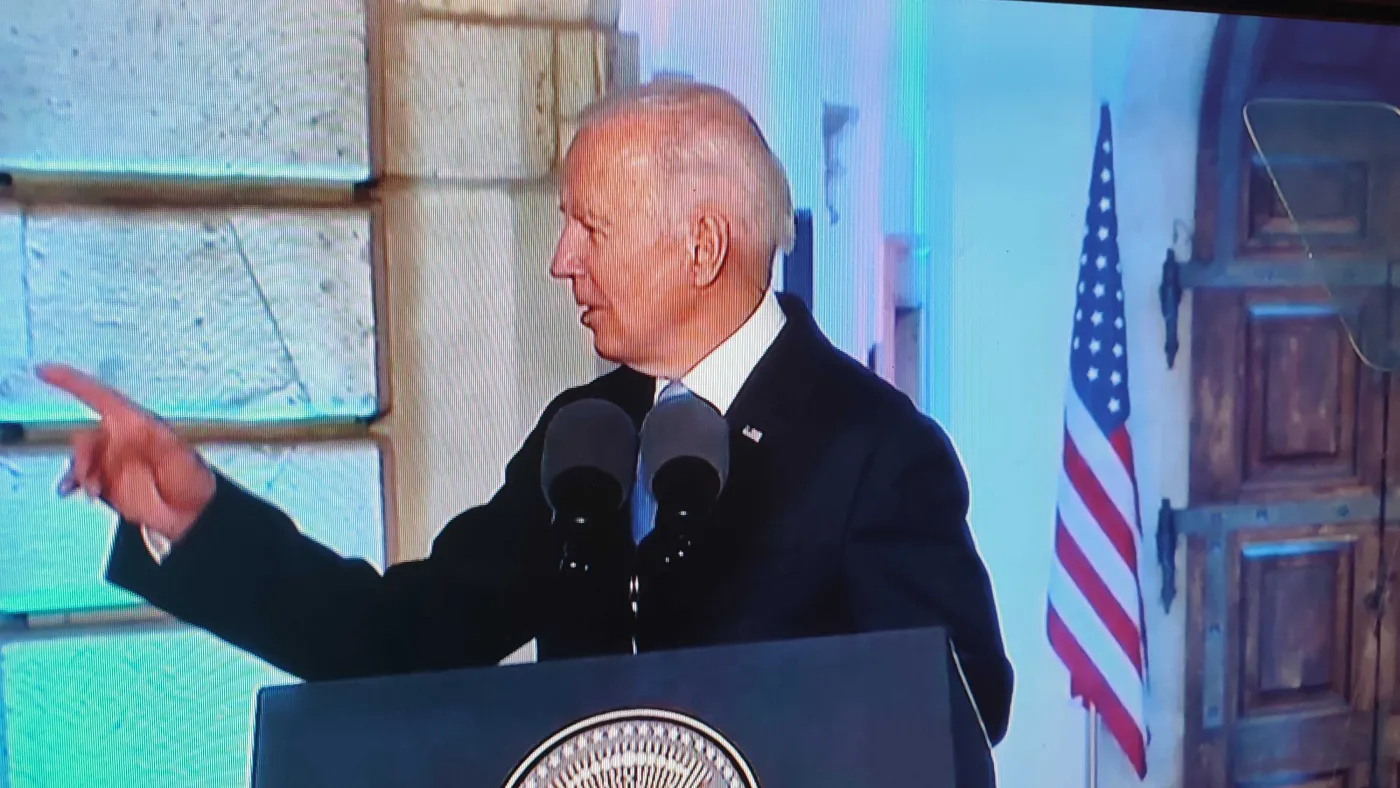 Biden wezwał Kongres do wprowadzenia zakazu sprzedaży karabinów szturmowych