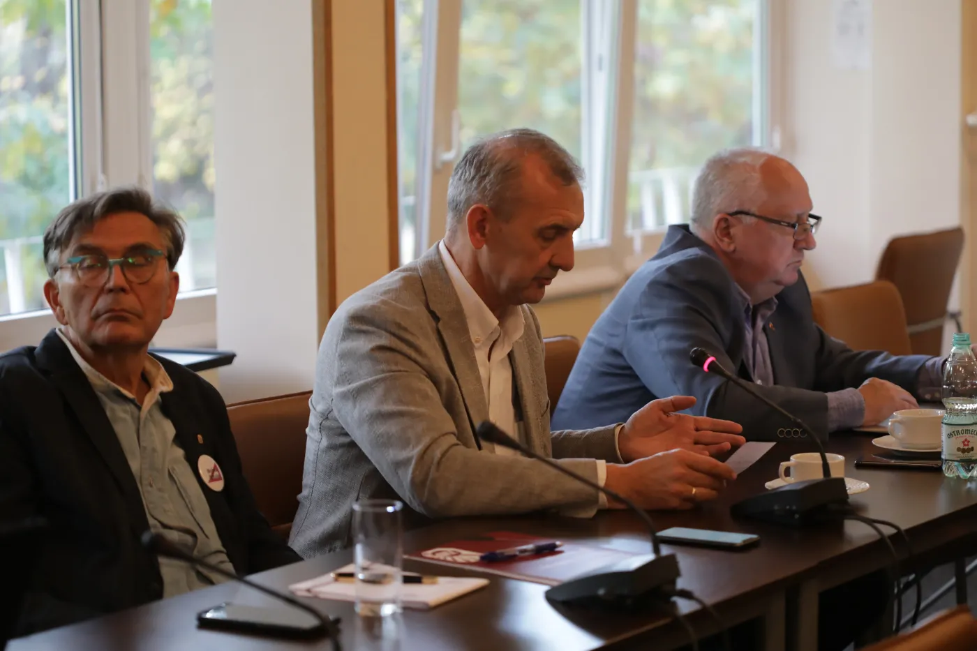 ZNP, FZZ i oświatowa Solidarność: Zdecydowanie odrzucamy propozycje MEiN