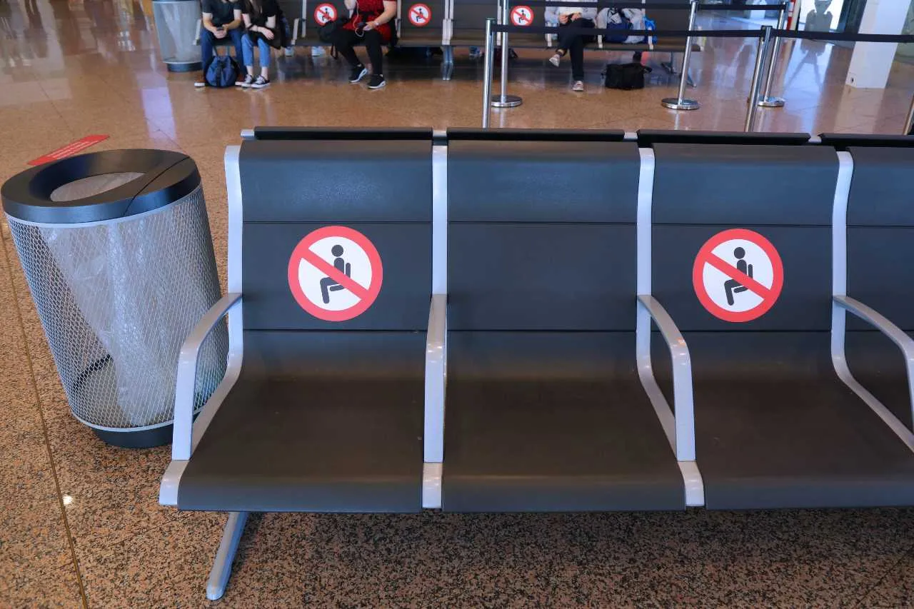 Szułdrzyński z Rady Medycznej: Zmiany w obostrzeniach to krok w dobrą stronę