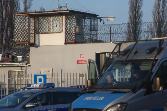 Kamiński i Wąsik zostali przewiezieni do kolejnych Zakładów Karnych