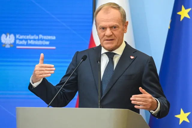 Wiemy, co dalej z lotniskiem w Baranowie. Premier Tusk zabrał głos