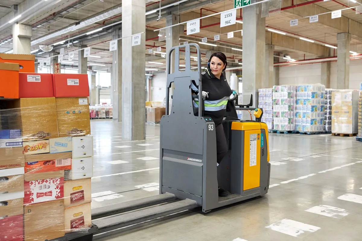 Praca od ręki a minimalne wynagrodzenie 5200 zł brutto. Lidl poszukuje tysiąca pracowników w całej Polsce